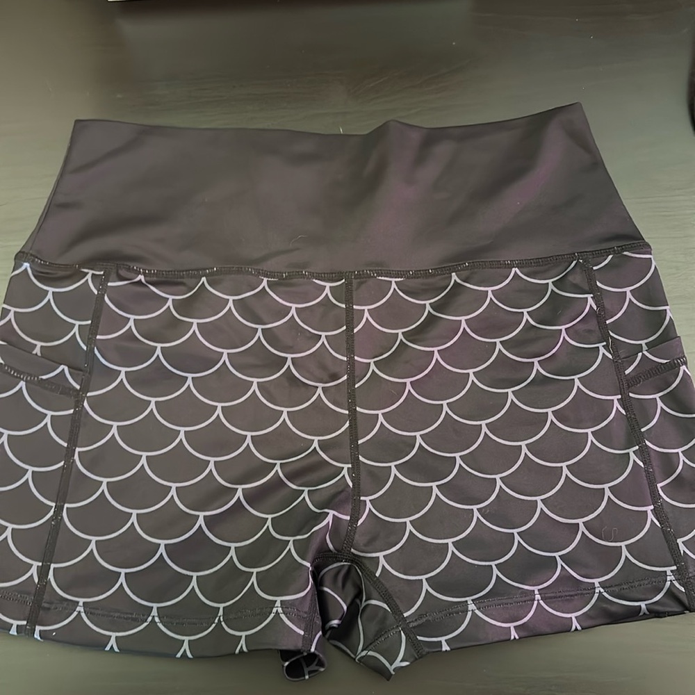 CVG shorts 2.5inch